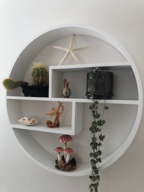 Modern Circle Floating Shelf: Colorful Wall Shelving Unit